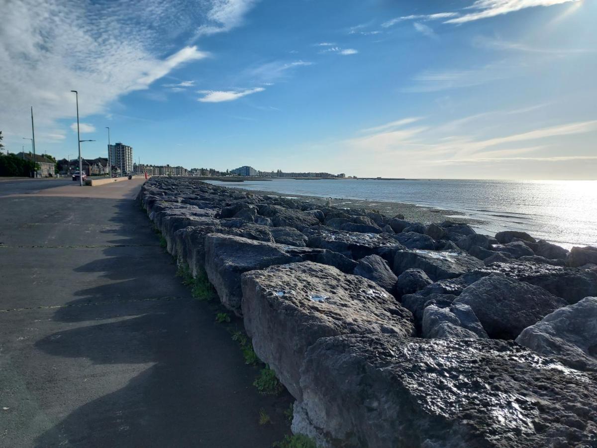 2 Bed Apartment 5Min From Sea In Bare Morecombe モアカム エクステリア 写真